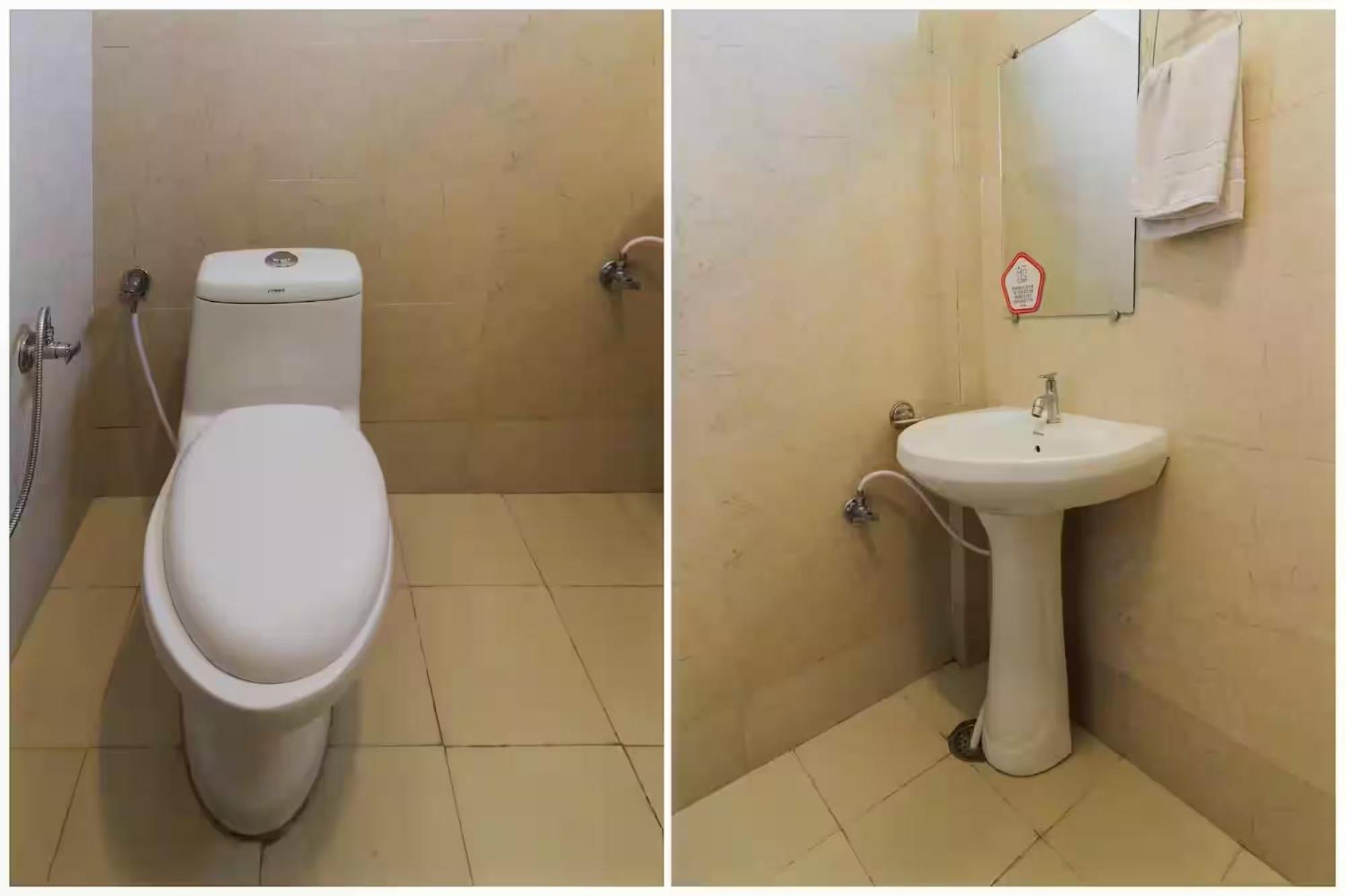 Hotel S R Plaza At Delhi Airport 2*
